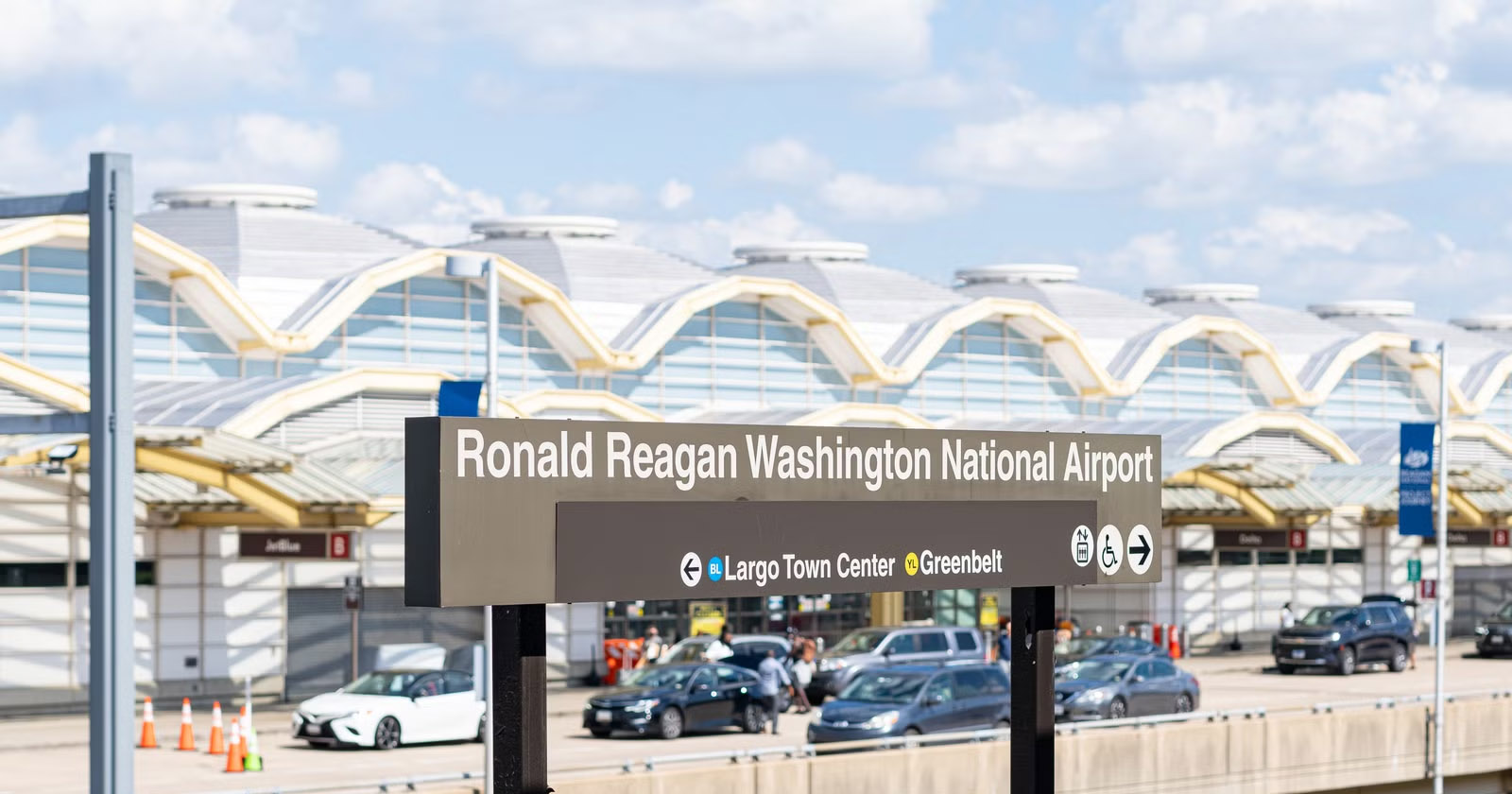 airport transportation DCA, Reagan National airport