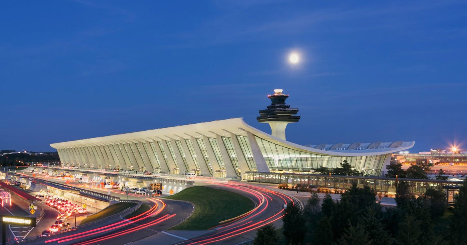 Airport pickup service, sedan services